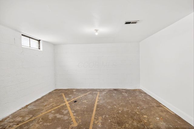 2867 Columbus Street, Grove City, OH 43123