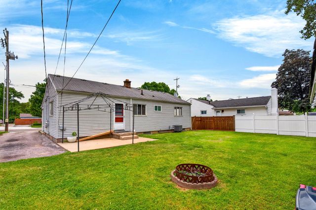 2867 Columbus Street, Grove City, OH 43123