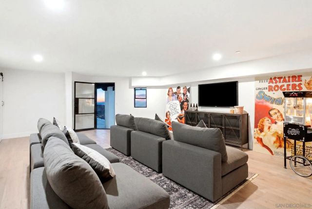 9775 Alto Dr, La Mesa, CA 91941