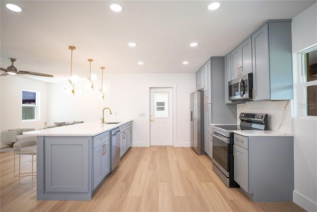 4623 CARSON STREET NE, St Petersburg, FL 33703