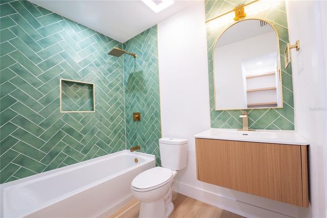 4623 CARSON STREET NE, St Petersburg, FL 33703
