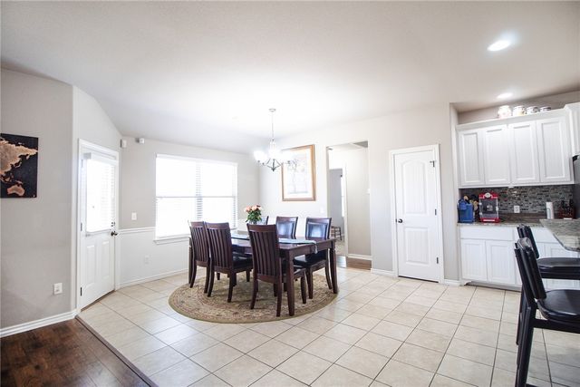 811 SW Pure Globe Street, Bentonville, AR 72712