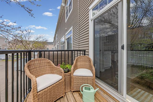 1724 Riverside Drive, Shakopee, MN 55379