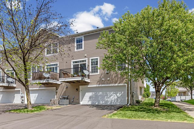 1724 Riverside Drive, Shakopee, MN 55379