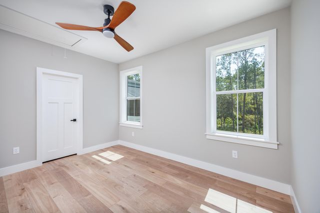 33 Eagle Place, Freeport, FL 32439