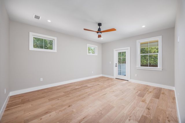 33 Eagle Place, Freeport, FL 32439