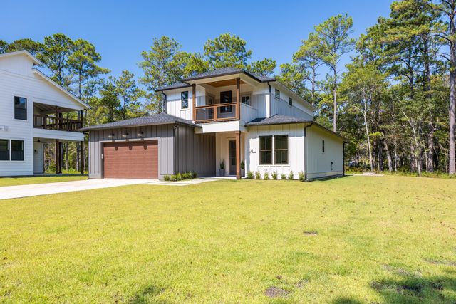 33 Eagle Place, Freeport, FL 32439