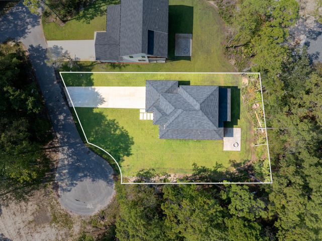 33 Eagle Place, Freeport, FL 32439