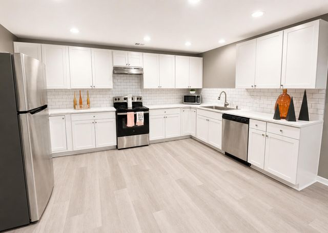 134 Wells Circle, Saint Stephen, SC 29479