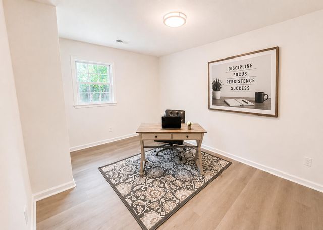 134 Wells Circle, Saint Stephen, SC 29479
