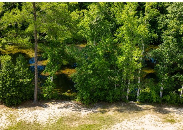 134 Wells Circle, Saint Stephen, SC 29479