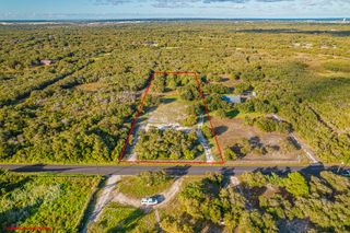 1620 W Beasley Ave, Aransas Pass, TX 78336