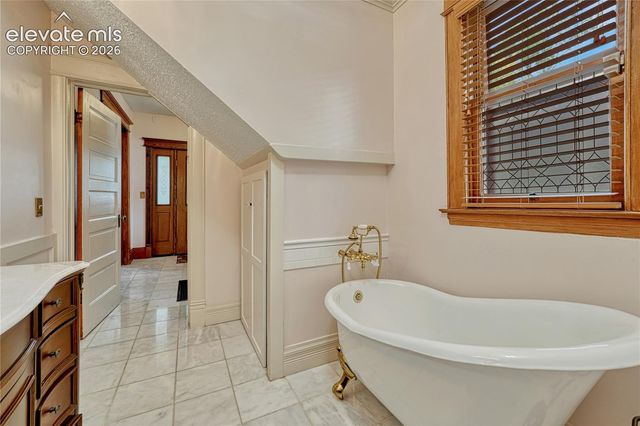 232 E Washington Street, Colorado Springs, CO 80907