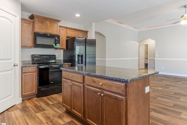 129 Fruitridge Trail, Inman, SC 29349