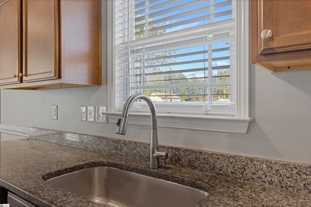 129 Fruitridge Trail, Inman, SC 29349