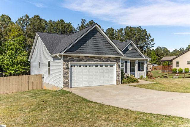 129 Fruitridge Trail, Inman, SC 29349