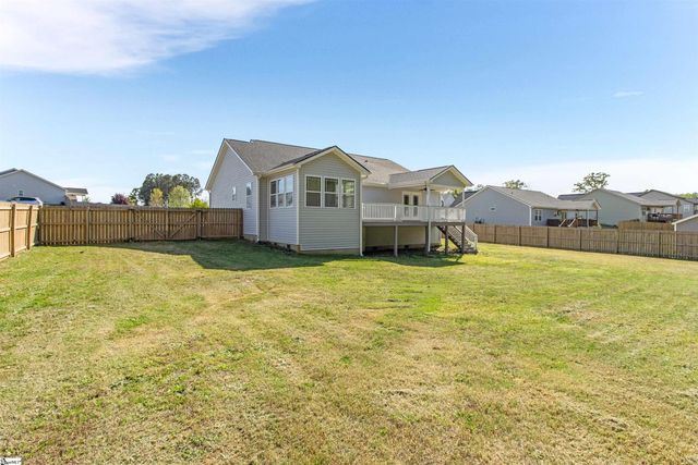 129 Fruitridge Trail, Inman, SC 29349