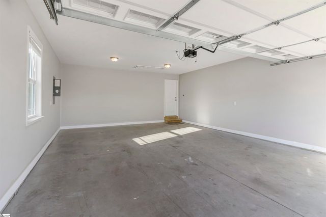 129 Fruitridge Trail, Inman, SC 29349