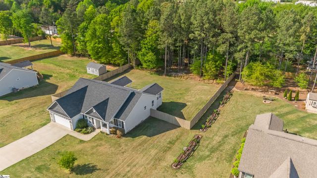 129 Fruitridge Trail, Inman, SC 29349