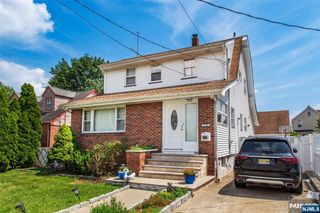 26 Platt Avenue, Saddle Brook, NJ 07663