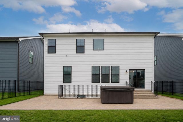 831 FOUNDRY ST, Frederick, MD 21701