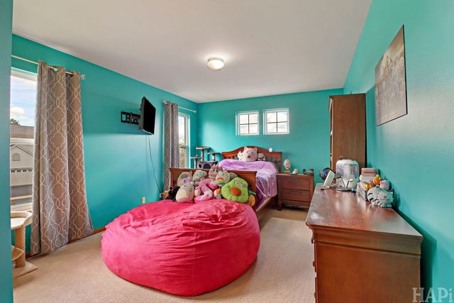 2164 W Waterford Court, Round Lake, IL 60073