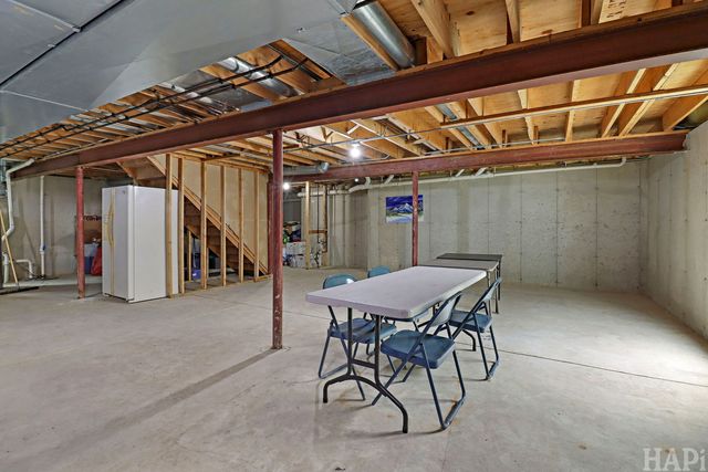 2164 W Waterford Court, Round Lake, IL 60073