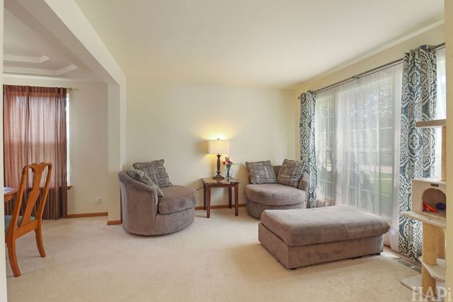 2164 W Waterford Court, Round Lake, IL 60073
