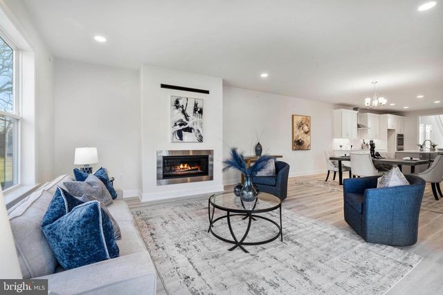 0002 LEAHY DR, Newark, DE 19711