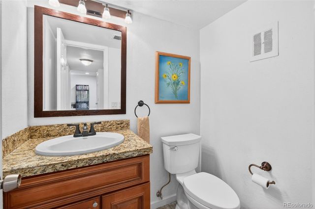 5389 W Hinsdale Avenue, Littleton, CO 80128