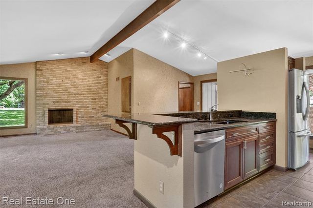 1309 Ashover Drive, Bloomfield Hills, MI 48304