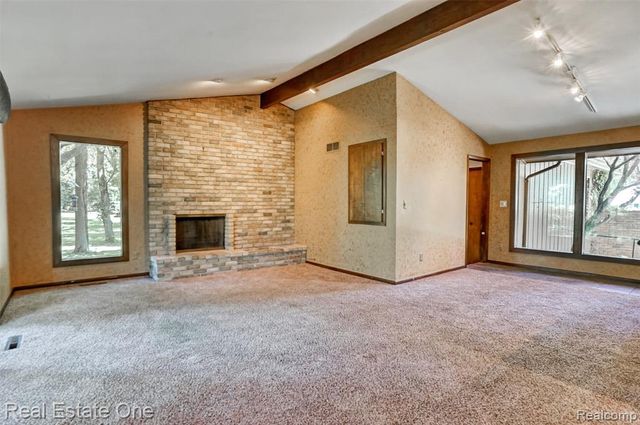 1309 Ashover Drive, Bloomfield Hills, MI 48304