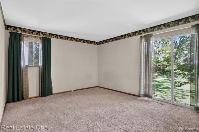 1309 Ashover Drive, Bloomfield Hills, MI 48304