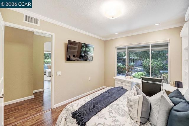 2152 Tice Creek Dr. 4, Walnut Creek, CA 94595