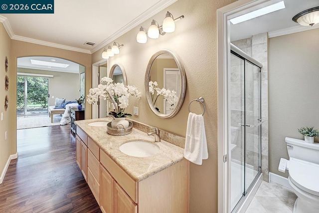 2152 Tice Creek Dr. 4, Walnut Creek, CA 94595