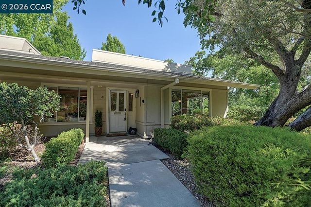 2152 Tice Creek Dr. 4, Walnut Creek, CA 94595