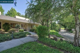 2152 Tice Creek Dr. 4, Walnut Creek, CA 94595