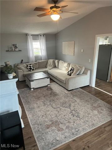 475 Carol Lane, Elyria, OH 44035