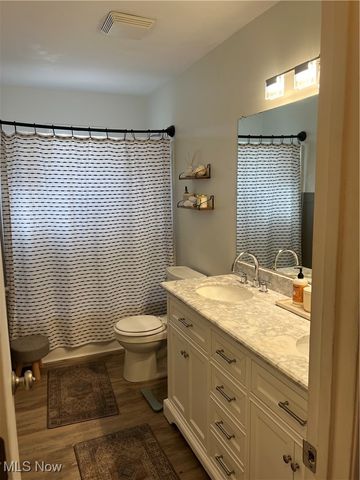 475 Carol Lane, Elyria, OH 44035