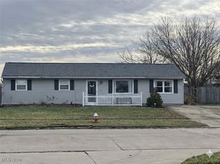 475 Carol Lane, Elyria, OH 44035