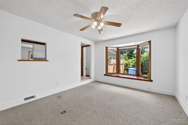 800 Crowder Drive, Florissant, MO 63031