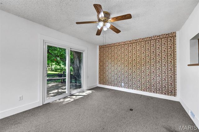 800 Crowder Drive, Florissant, MO 63031