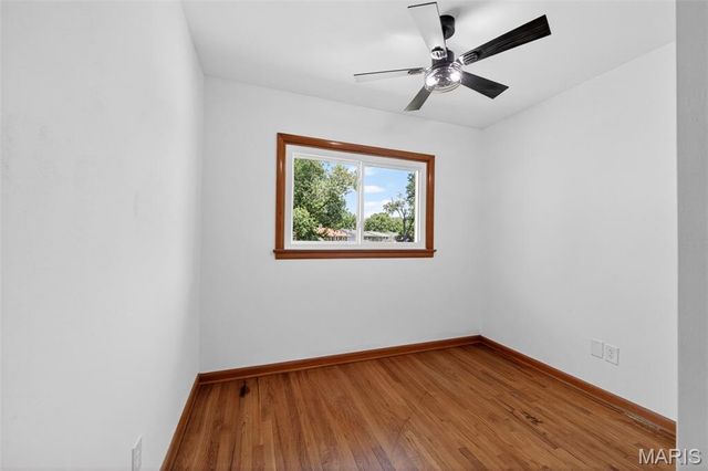 800 Crowder Drive, Florissant, MO 63031