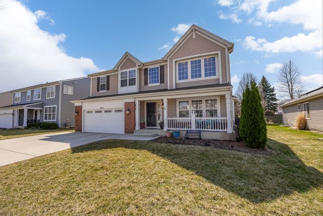 1863 Lake Bluff Lane, Pingree Grove, IL 60140