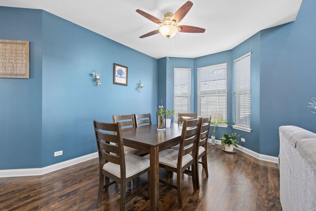 1863 Lake Bluff Lane, Pingree Grove, IL 60140