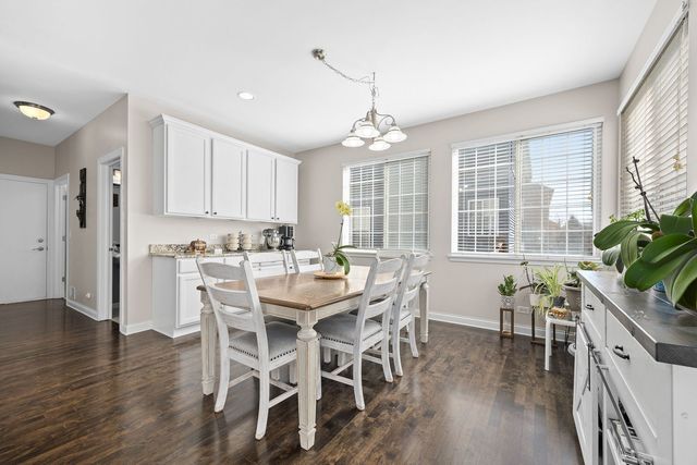 1863 Lake Bluff Lane, Pingree Grove, IL 60140