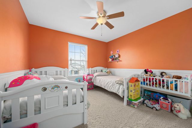 1863 Lake Bluff Lane, Pingree Grove, IL 60140