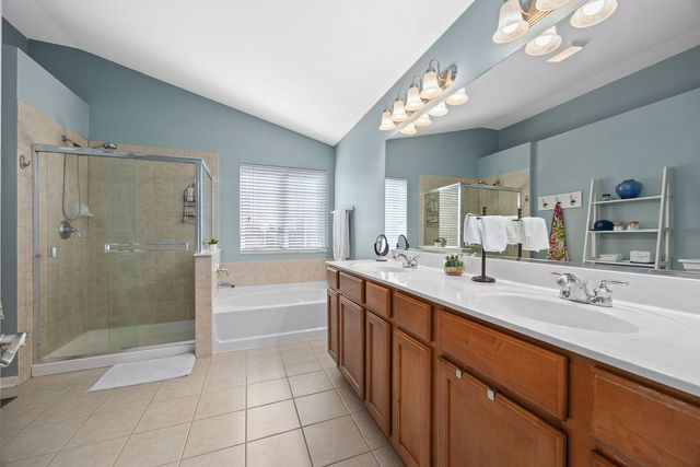 1863 Lake Bluff Lane, Pingree Grove, IL 60140