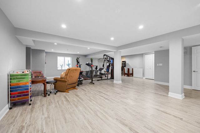 1863 Lake Bluff Lane, Pingree Grove, IL 60140