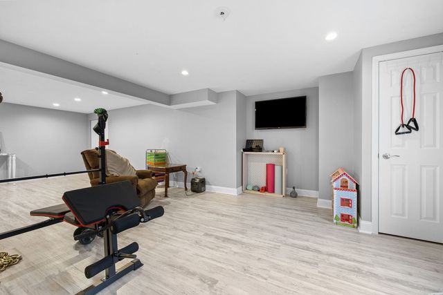 1863 Lake Bluff Lane, Pingree Grove, IL 60140